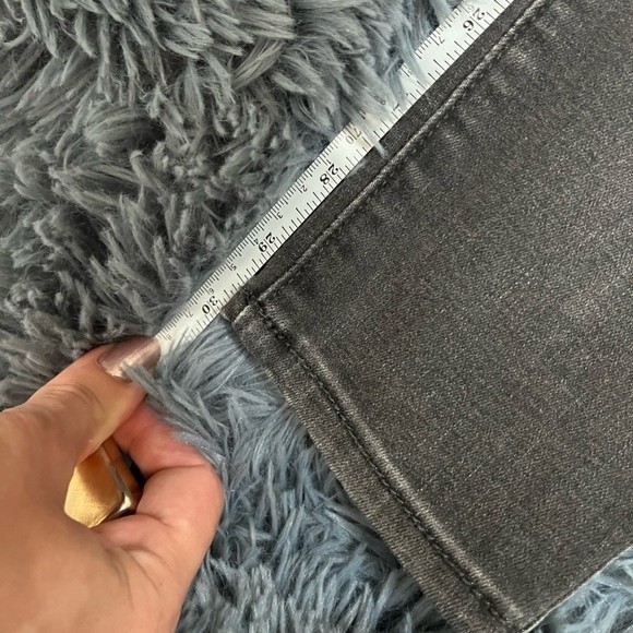 Abercrombie & Fitch High Rise Super Skinny Jeans - Picture 5 of 5